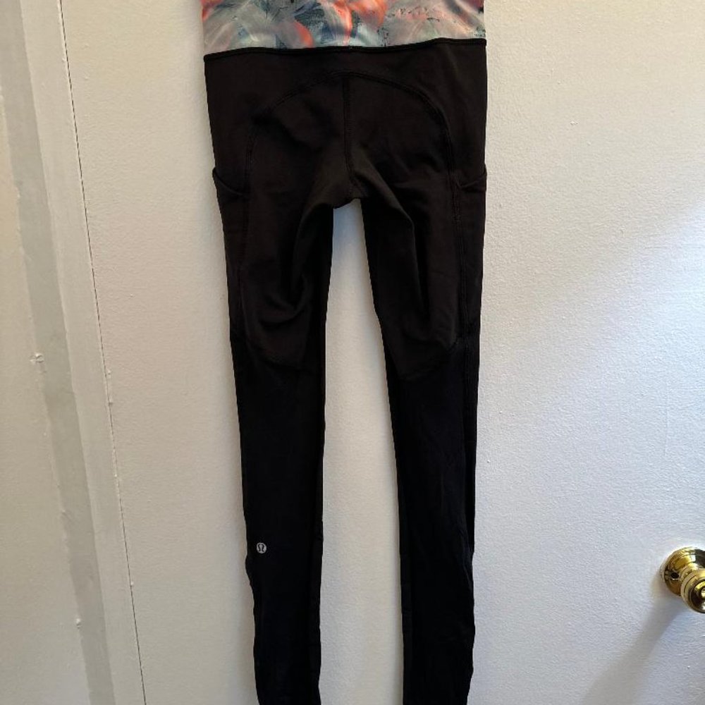 Lululemon Black Leggings with Colorful Waist Line Size 2 - Picture 6 of 7